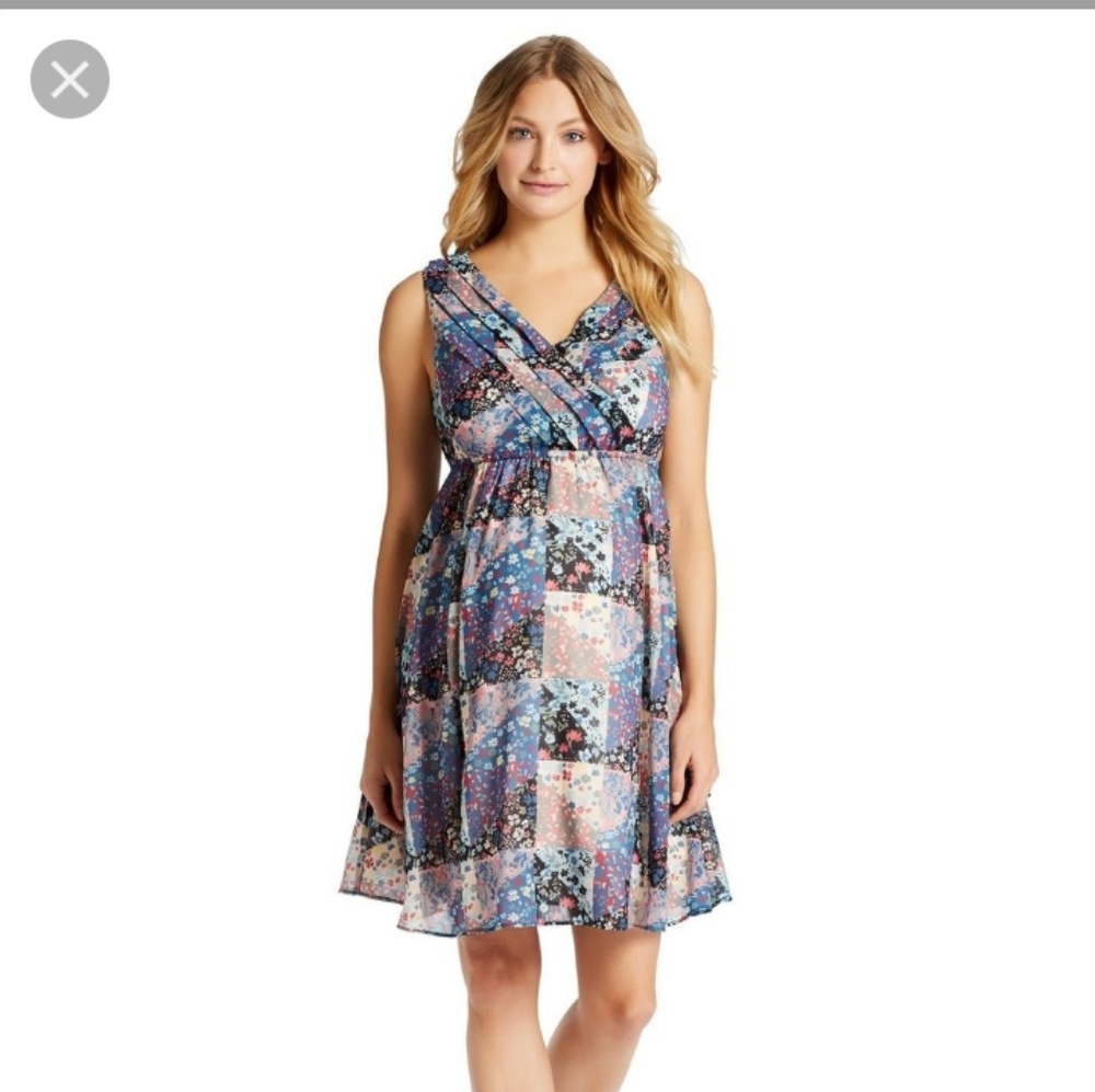 Jessica Simpson maternity dress